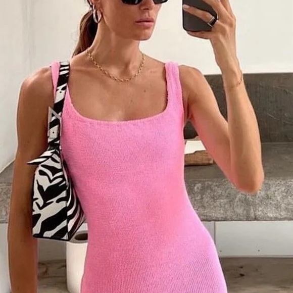 ❗️Sold❗️NWT Hunza G Pink Crinkle Tank Dress One Size 🩷 - Picture 13 of 14